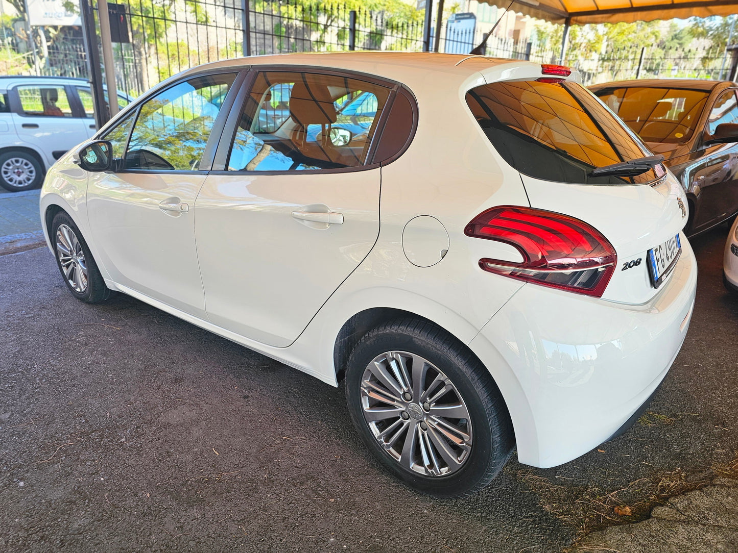 Peugeot 208 1.2 Puretech 82CV GPL